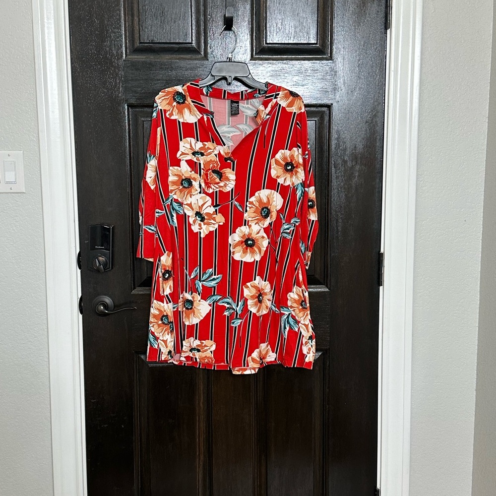 Lildy Floral Red Women's 3/4 Sleeve Tunic Top L/XL